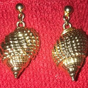 Gold Seashell Earrings